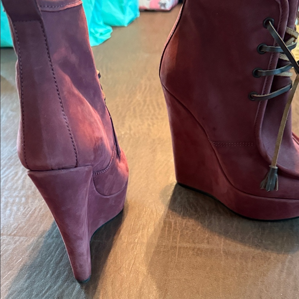DSQUARED Burgundy Lace Up Wedge Boots - Picture 8 of 8